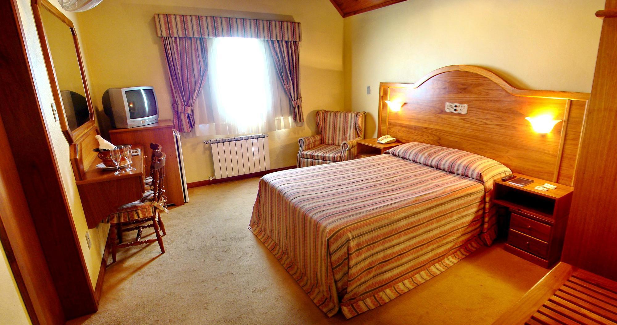 Hotel Sky กรามาโด ภายนอก รูปภาพ