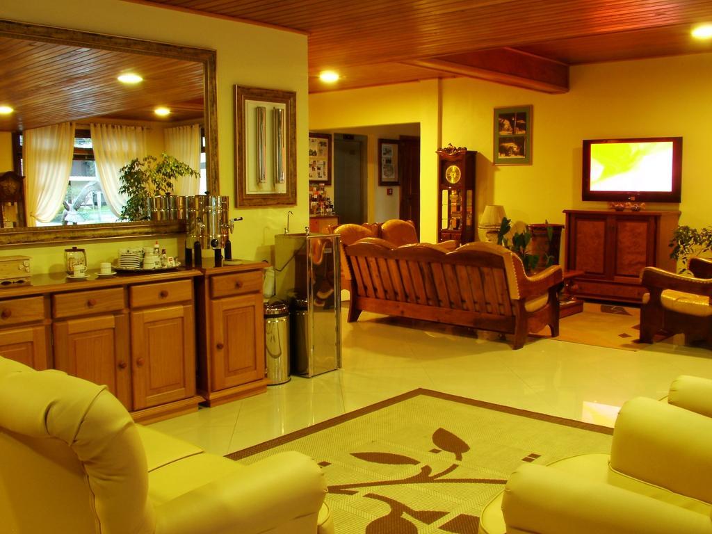 Hotel Sky กรามาโด ภายนอก รูปภาพ