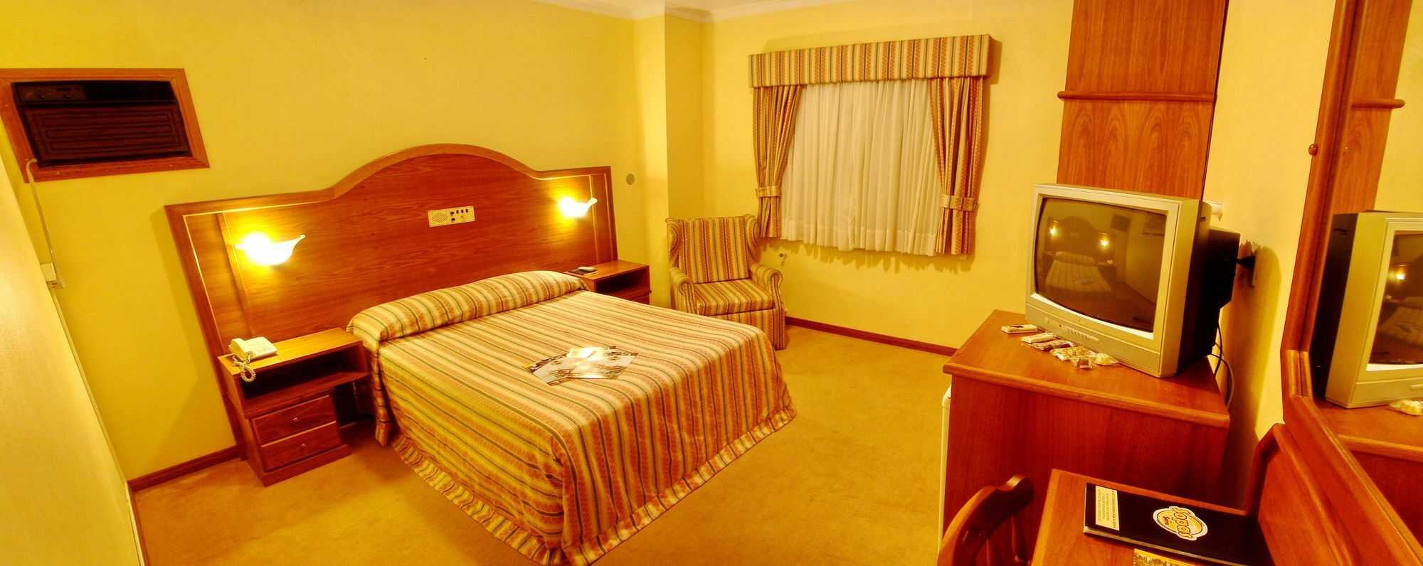 Hotel Sky กรามาโด ภายนอก รูปภาพ