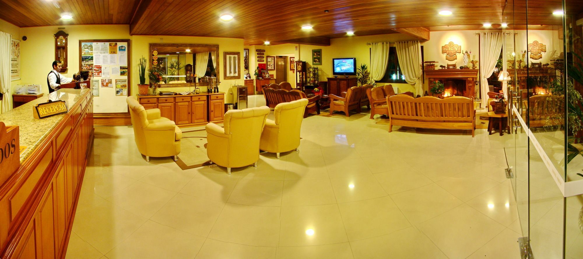 Hotel Sky กรามาโด ภายนอก รูปภาพ