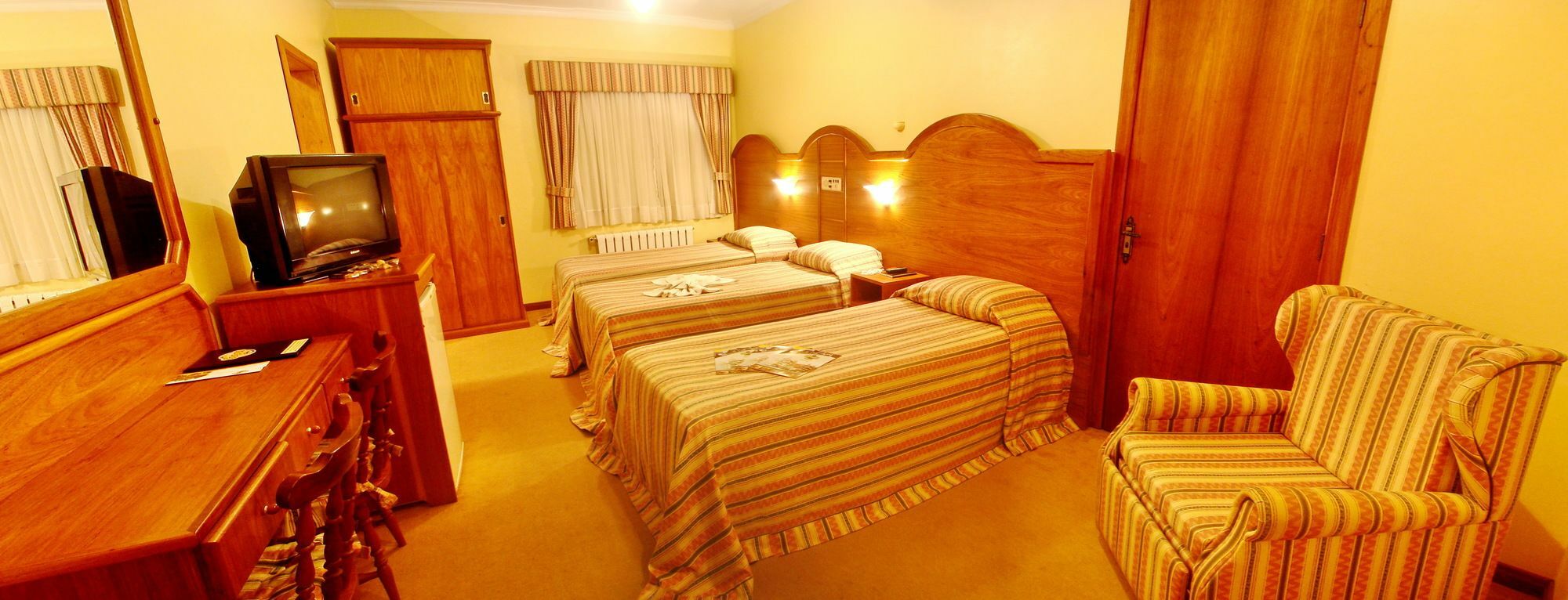 Hotel Sky กรามาโด ภายนอก รูปภาพ